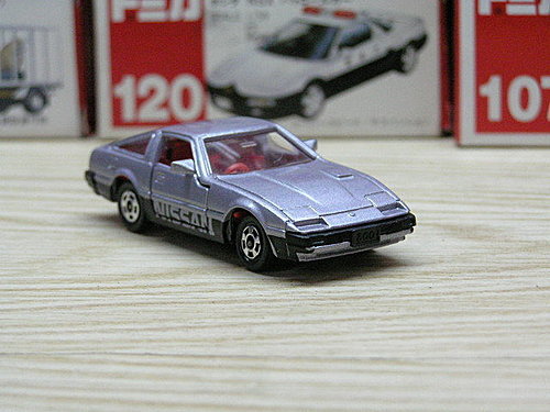 日産 NISSAN フェアレディZ 300ZX Z31 後期型【プラモデル完成品