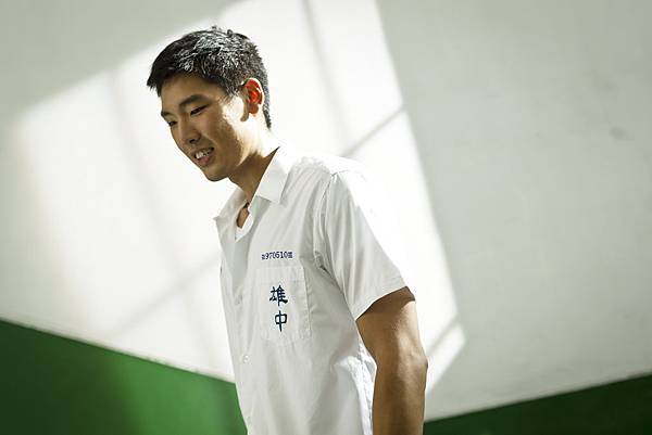 姜康哲 / 飾 永平