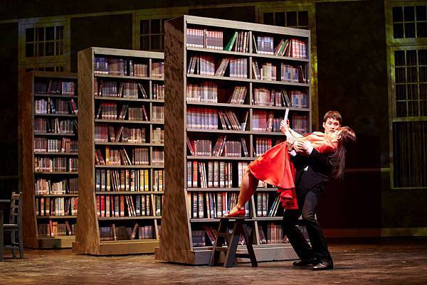 10978609061367576129