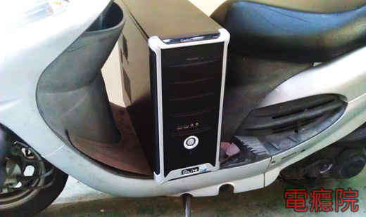 carry_pc-06.jpg carry_pc-06.jpg
