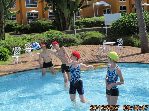 TRL1583.jpg TRL1583.jpg