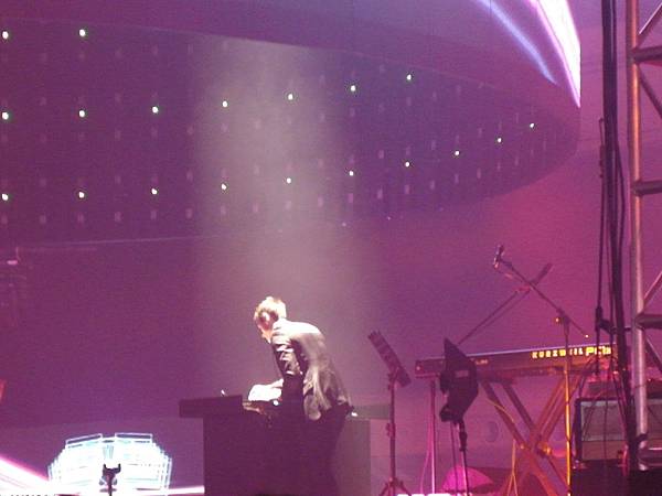 SAM_2024.JPG SAM_2024.JPG