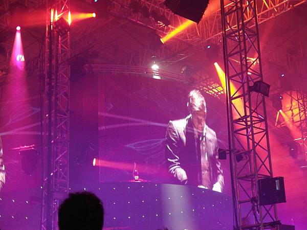 SAM_2034.JPG SAM_2034.JPG