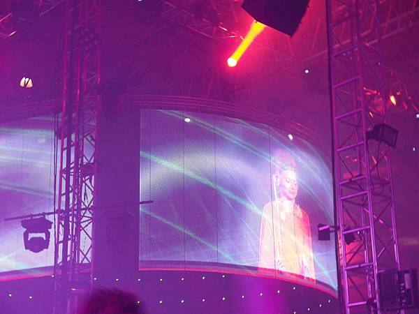 SAM_2041.JPG SAM_2041.JPG