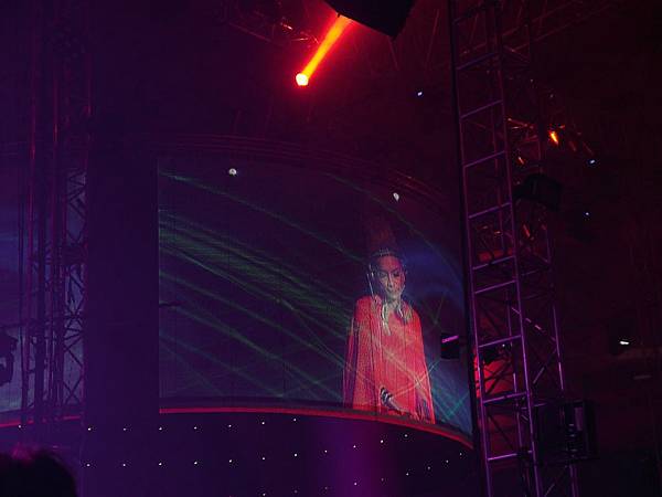 SAM_2043.JPG SAM_2043.JPG