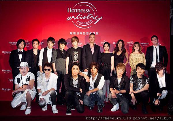 413281_10151320978831454_543698562_o (1)