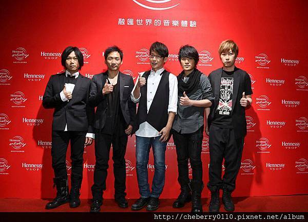 318699_10151330674486454_713171802_n 318699_10151330674486454_713171802_n