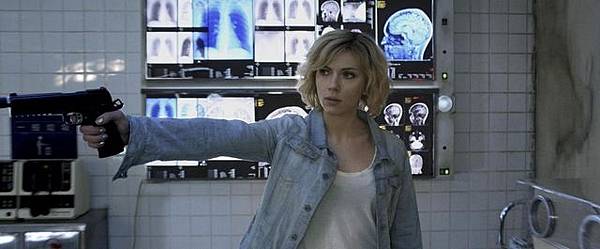 LUCY 10.jpg LUCY 10.jpg