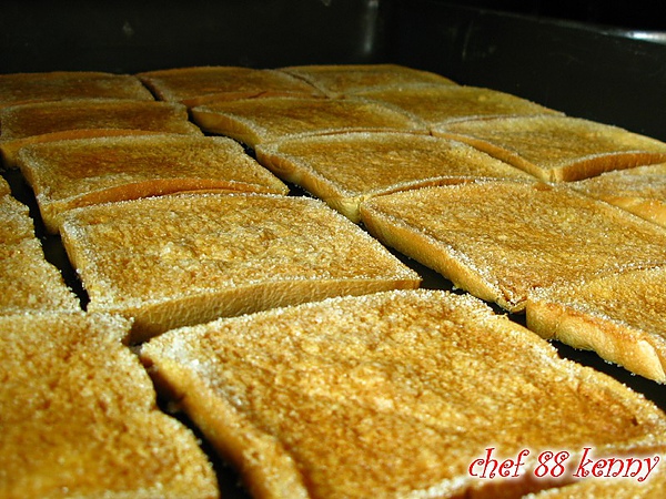 新-20110104 烤糖土司 016.jpg 新-20110104 烤糖土司 016.jpg