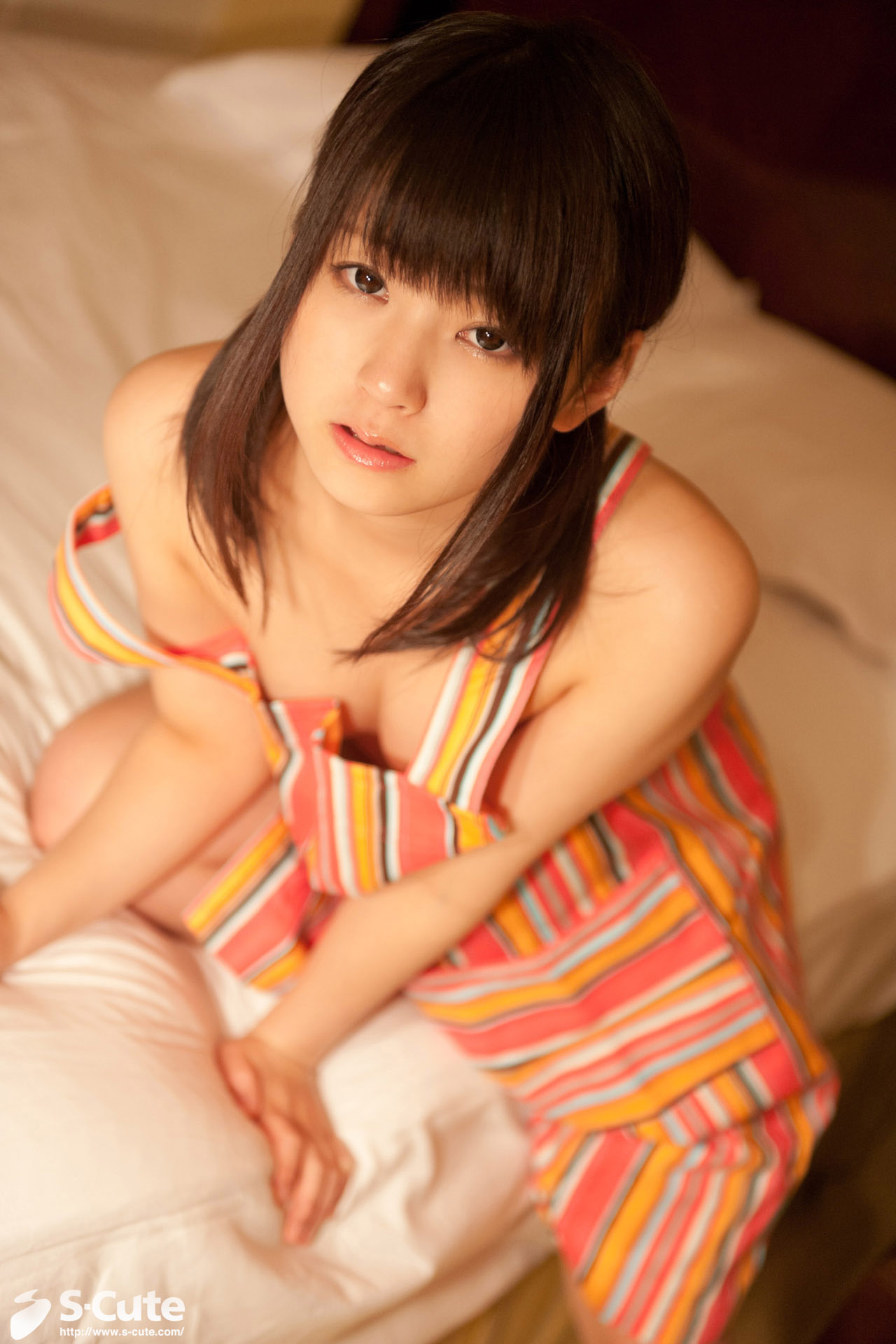 留言- 18歲萌系AV女優木村つな149公分的性感小甜心情色寫真