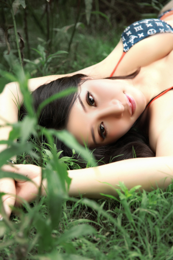 img1_src_3965695 img1_src_3965695