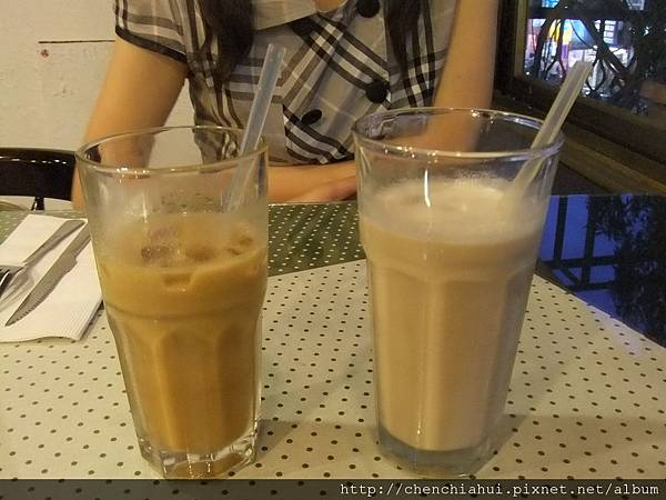 100-06-27 士林What's Burger004.jpg 100-06-27 士林What's Burger004.jpg