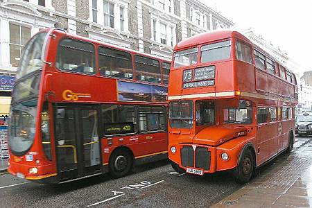 雙層觀光巴士 年底上路