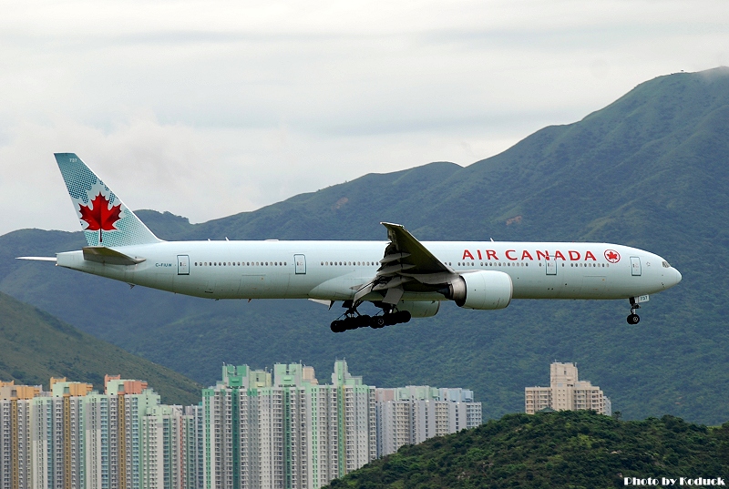Air Canada B777-333ER(C-FIUW)@VHHH_1(2)_20100625.jpg Air Canada B777-333ER(C-FIUW)@VHHH_1(2)_20100625.jpg
