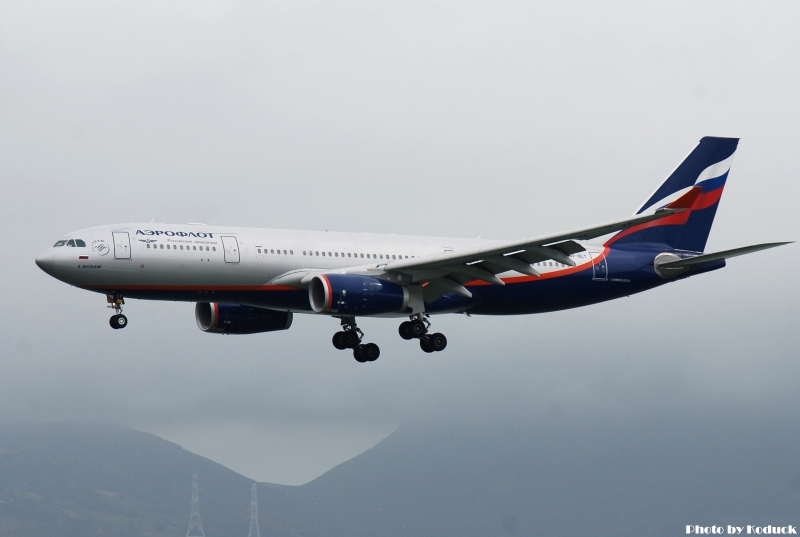 Aeroflot - Russian Airlines A330-243(VP-BLY)@VHHH_1(2)_20100625.jpg Aeroflot - Russian Airlines A330-243(VP-BLY)@VHHH_1(2)_20100625.jpg