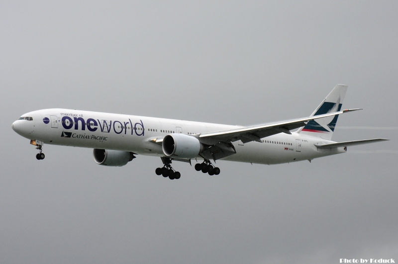 Cathay Pacific B777-367ER(B-KPL)@VVVH_1(2)_20100626.jpg Cathay Pacific B777-367ER(B-KPL)@VVVH_1(2)_20100626.jpg