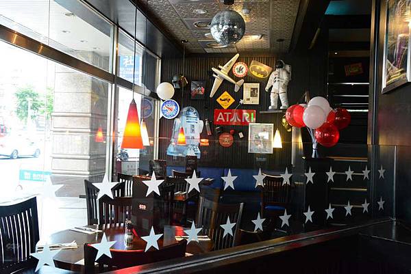 DSC_1081_nEO_IMG DSC_1081_nEO_IMG