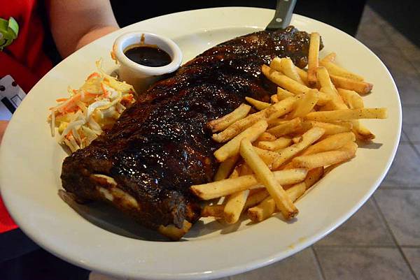 DSC_1143_nEO_IMG DSC_1143_nEO_IMG