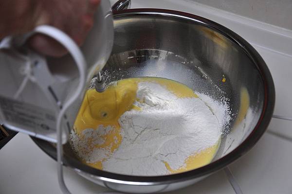 DSC_0018-1.JPG DSC_0018-1.JPG