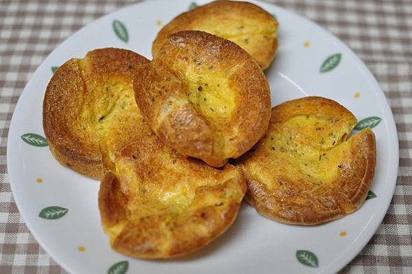 DSC_0108-2.JPG DSC_0108-2.JPG