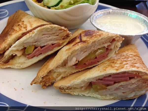 IMG_2521.JPG IMG_2521.JPG