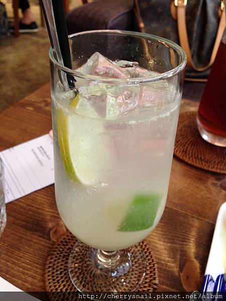 IMG_5626.JPG IMG_5626.JPG