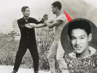 李小龍童年練功照1.jpg 李小龍童年練功照1.jpg