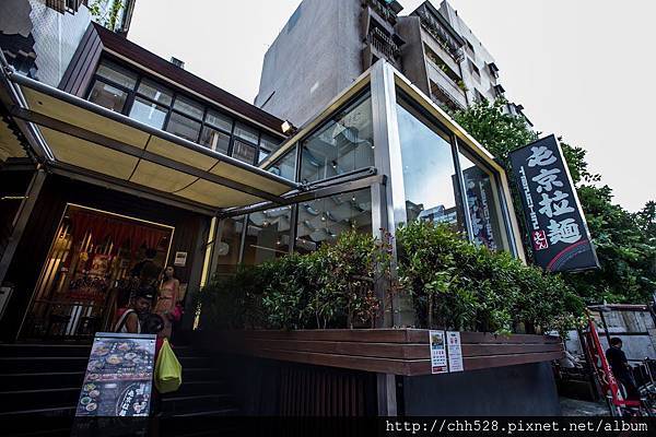 0812-4292.jpg 0812-4292.jpg