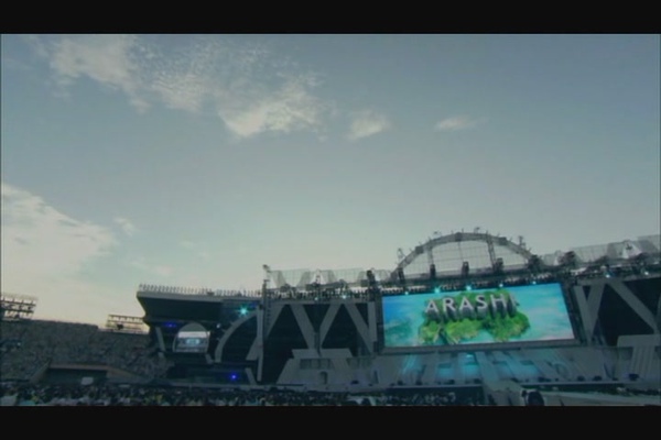 ARASHI 10-11 TOUR Scene～STADIU1.JPG