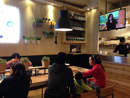 IMG_1527.JPG IMG_1527.JPG