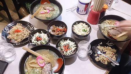 0206-0129.jpg 0206-0129.jpg