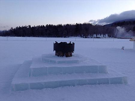 0208-0050.jpg 0208-0050.jpg