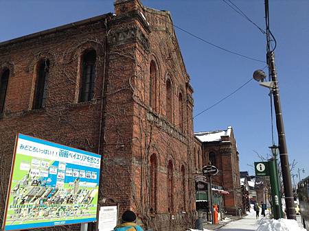 0210-0507.jpg 0210-0507.jpg