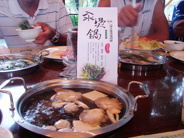 DSC01050.jpg