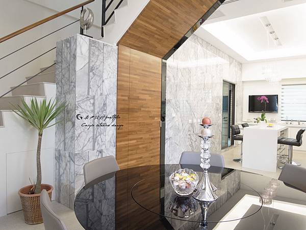 隱藏門設計壁面裝潢估價 隱藏門設計壁面裝潢估價