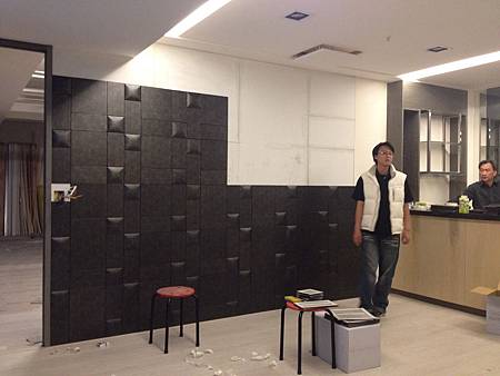 層就地下室背牆施工 (1).JPG