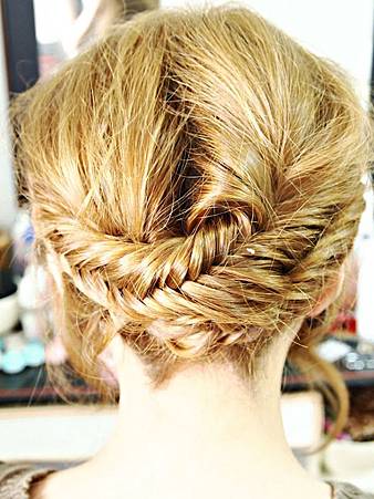 fishtail-crown-braid-tutorial