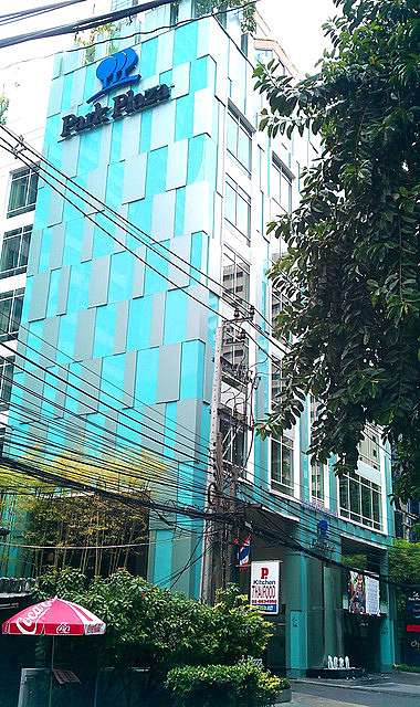 曼谷 舒適親切的時尚酒店park Plaza Bangkok Soi 18 紫鈴老師的貴婦生活 痞客邦