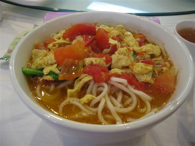 Super salty tomoto egg noodles