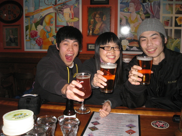 韓東汶(Dong-moon Han, from Korea), ME & 國方亮太(Ryota Kunikata, from Japan)