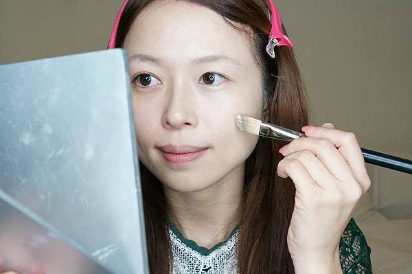 201412_BobbiBrown眼部遮瑕07.JPG 201412_BobbiBrown眼部遮瑕07.JPG