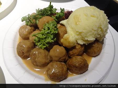 IKEA01 IKEA01