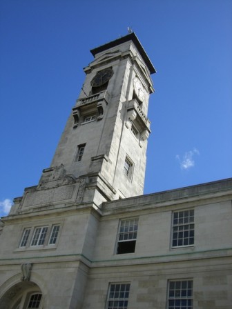 投入人權法師門的同學