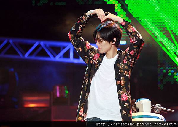 IMG_1049.JPG IMG_1049.JPG