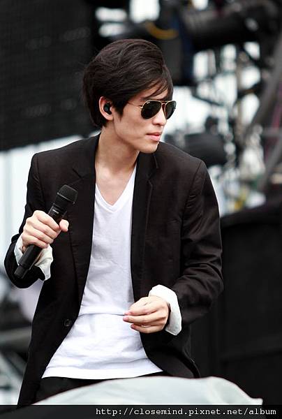 IMG_2563.JPG IMG_2563.JPG