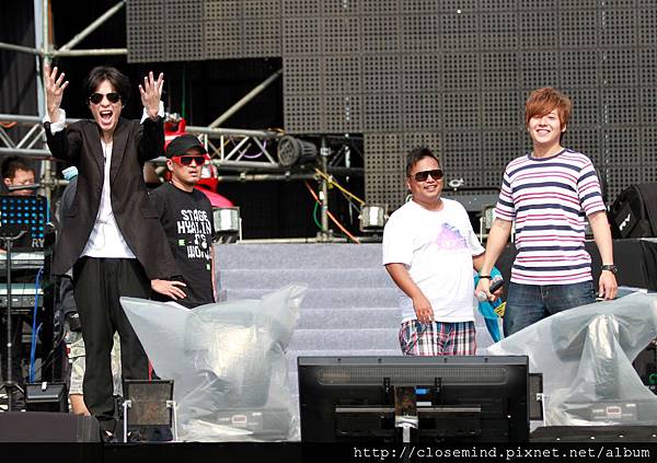 IMG_3303.JPG IMG_3303.JPG