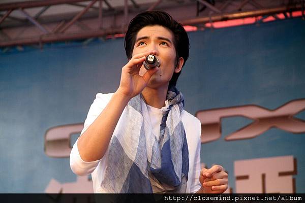 IMG_0366.JPG IMG_0366.JPG