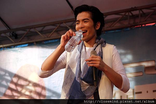 IMG_0676.JPG IMG_0676.JPG