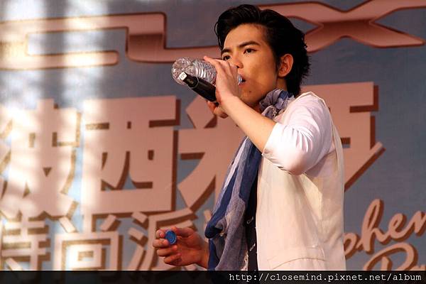 IMG_0813.JPG IMG_0813.JPG