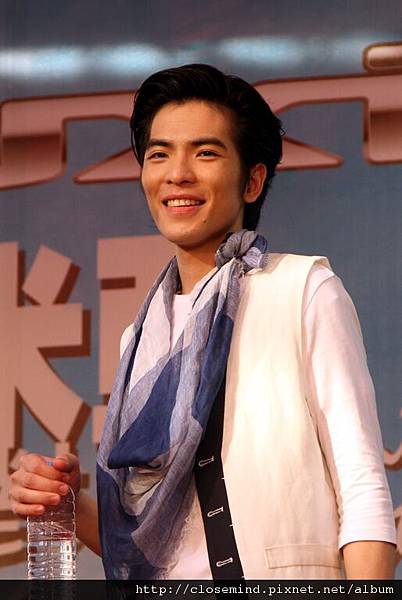 IMG_0827.JPG IMG_0827.JPG